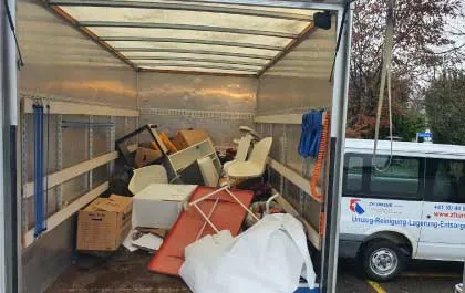 ZH-Umzug-Entrümpelung-Lastwagen