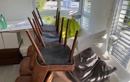 ZH-Umzug-Entsorgung-Stühle