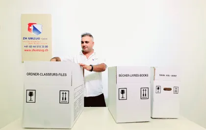 ZH-Umzug-Firmenumzug-Kisten