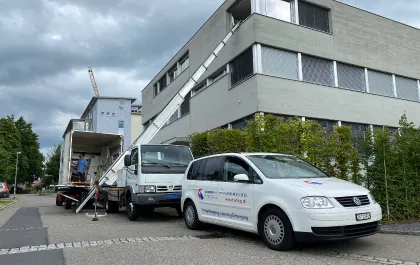 ZH-Umzug-Umzug-mit-Möbellift-Vorort