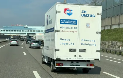 ZH-Umzug-Transport-Strasse